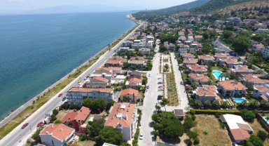İzmir Körfezi’ne en yakın mavi bayraklı plaj Narlıdere’ye yapılacak