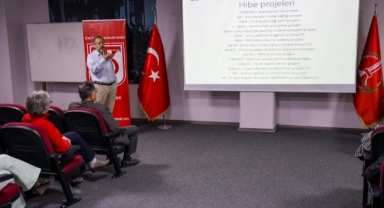 Karşıyaka’da STK’lara hibe projeleri eğitimi
