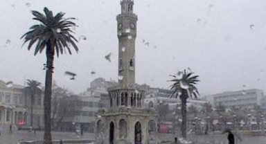 Meteorolojiden Ege'de hafta sonu fırtına ve sağanak uyarısı