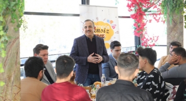 AK Partili Sürekli:“Mührümüzü gençlerle vuracağız!”