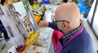 Bayraklı’da resim kursuna büyük ilgi