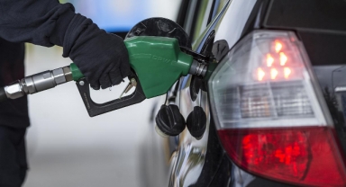 Benzine yüklü zam geliyor