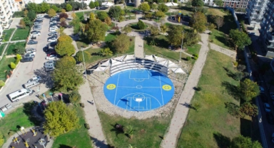 Buca’da 253 park baştan aşağı yenilendi