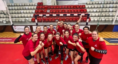 İzmir ekibinin gözü turda