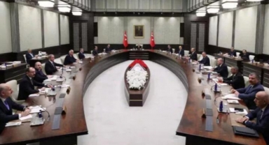 Kabine toplanıyor: Masada yapılandırma var!