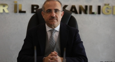 AK Partili Sürekli'den Soyer'in deprem eleştirilerine sert yanıt