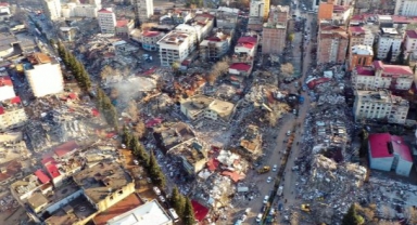 Bu günleri halkın halka sahip çıkması ile aşacağız