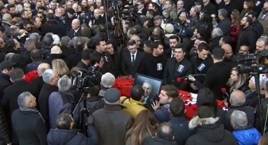 Deniz Baykal son yolculuğuna uğurlanıyor