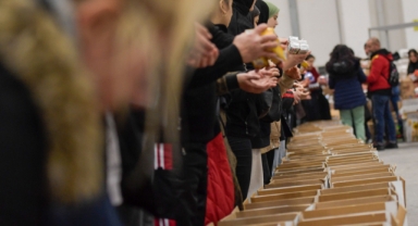 Deprem bölgesine İzmir’den destek sürüyor