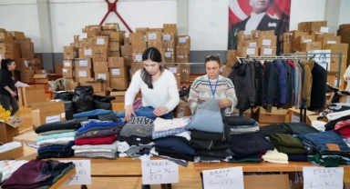 Gaziemir’den depremzedelere tam destek