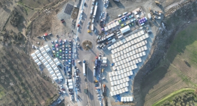 İzmir’den afet bölgesine destek yağıyor