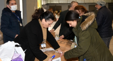 Karabağlar Belediyesi'nden çok boyutlu destek
