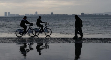 Şemsiyenizi yanınızdan ayırmayın! İzmir haftalık hava durumu!