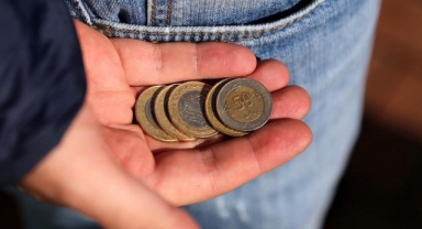 Açlık sınırı asgari ücreti geçti