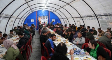  Başkan Oran, Çeşmelilerle iftar sofrasında buluştu