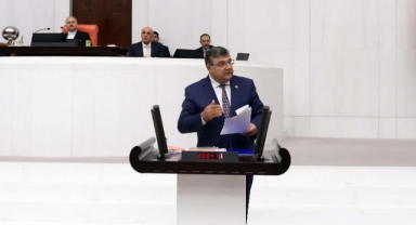 CHP'li Sındır'dan iktidara sert eleştiri: “AKP’nin aklı fikri yandaşlarını ve 5’li çeteyi ihya etmek!”