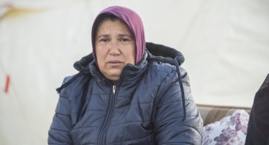 Depremzede kadınlar 8 Mart’ı buruk karşıladı... “Ne güzel yaşıyorduk, sıcak bir yuvamız vardı”