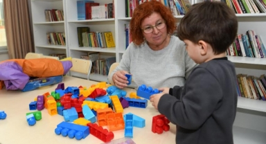 Depremzedelere sanat terapisi