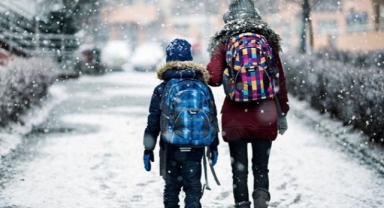 Eğitime kar engeli... O ilçelerde eğitime ara