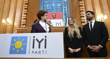 Eski futbolcu İYİ Parti'ye katıldı