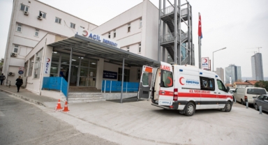 Eşrefpaşa Hastanesi’nin yenilenen acil servisi hizmete başladı