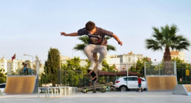 Gaziemirlilerden tematik parklara yoğun ilgi
