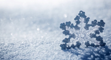 İzmir'de o bölgeler güne kar yağışıyla uyandı