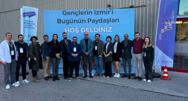 İzmir Gençlik Belediyesi yaşama geçti