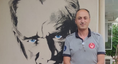 İzmirli itfaiye personeli, depremde evi yıkılan arkadaşının yardımına koştu