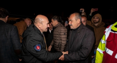 İzmir, kardeş belediyeyi unutmadı: Elimizden gelen desteği vermeye devam edeceğiz