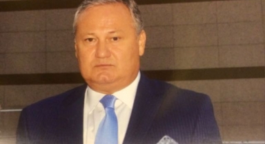 İzmir siyasetinin tanınan ismi bu sefer şansını CHP’de deneyecek