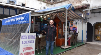 Kemeraltı'nın tarihi mekanı 