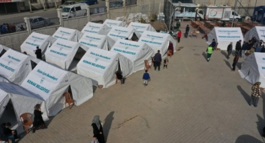 Konak’ın çadır kentinde hayat başladı