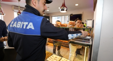 Narlıdereli zabıta ekipleri tedbiri elden bırakmıyor