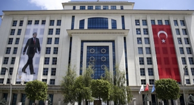 AK Parti'de ''üç dönem kararı'': İstisnasız uygulanacak