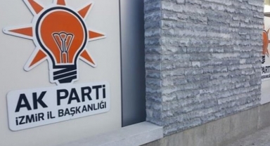 AK Parti İzmir'de çifte toplantı: Adaylar vitrine çıkıyor!