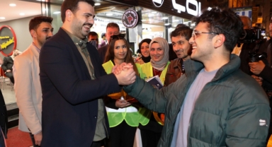 AK Partili İnan gençlerin derdini gençlerden dinledi 