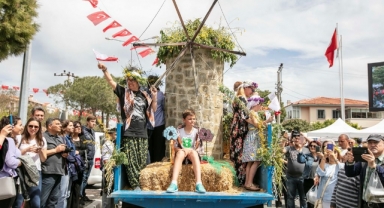 Alaçatı Ot Festivali bu yıl depremin yaralarını saracak 