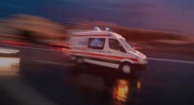 Bayraklı’da araba kazası... Üç kişi yaralandı bir kişi kaçtı