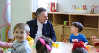 Bayraklı'da bayram havası: 