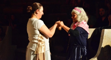 Bugüne kadar yalnızca iki kere düzenlenmişti... En iyi 'Tiyatro Festivali' seçildi