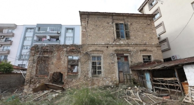 Gaziemir'in tarihi yapısı Kültür Evi oluyor