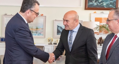 İzmirli başkana Toplu Taşıma Zirvesi daveti