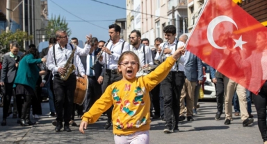 Konak 23 Nisan'ı coşkuyla karşıladı