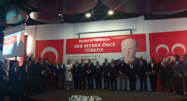 MHP'nin İzmir adayları halkla buluştu