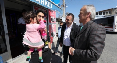 Narlıdereli çocuklara 23 Nisan sürprizi