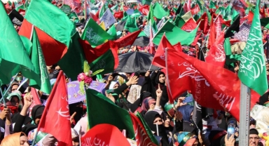 O parti bu sefer de Cumhuriyet rejimini hedef aldı