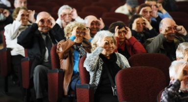 Parkinson hastaları Karşıyaka'da buluştu... 