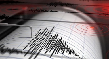 Adana'da peş peşe deprem!