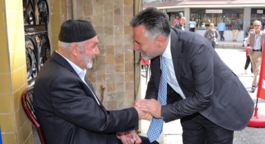 Başkan Sandal vatandaşla buluştu: 